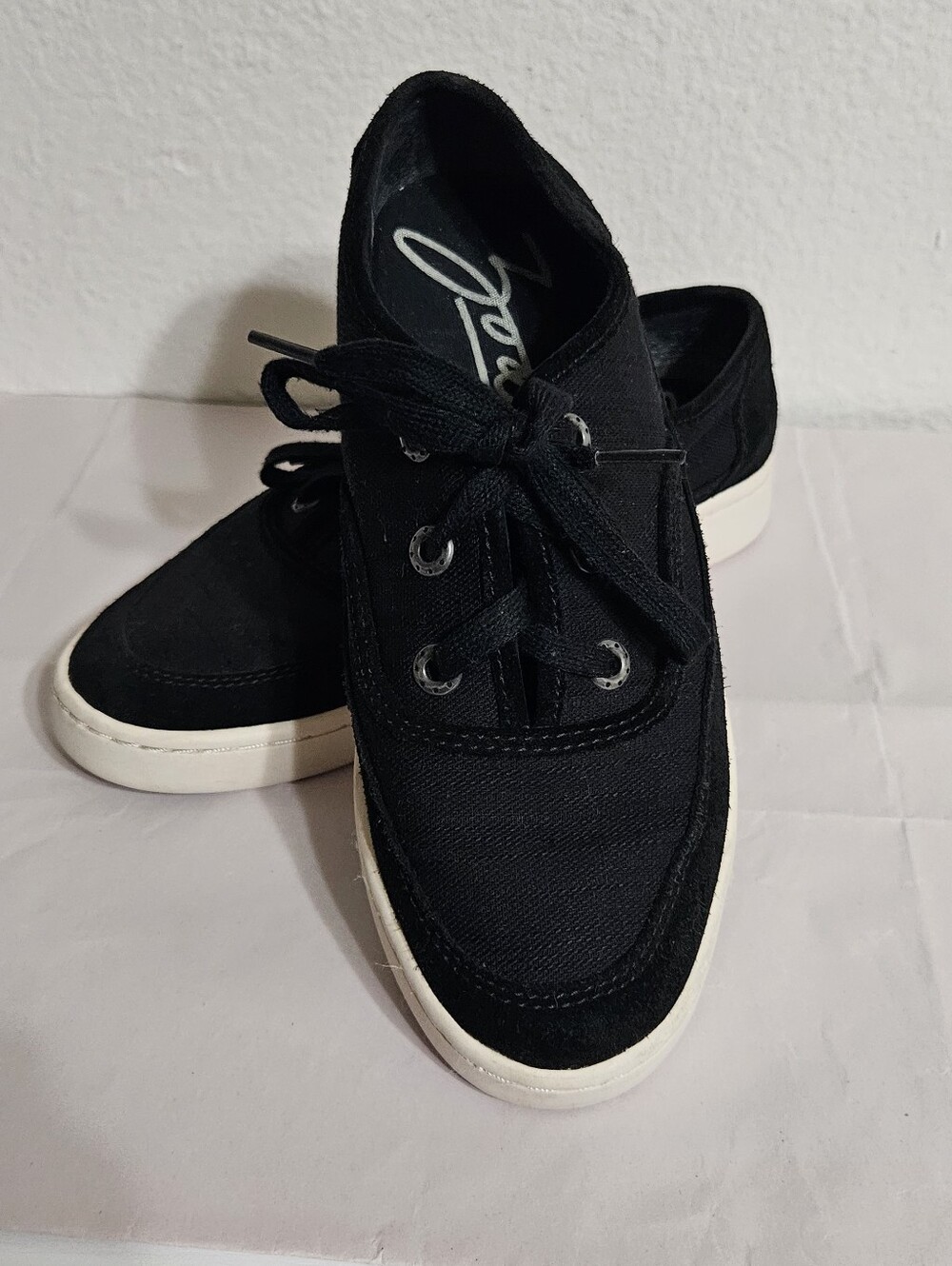 Zodiac Black Low-Top Canvas Sneakers with White Sole